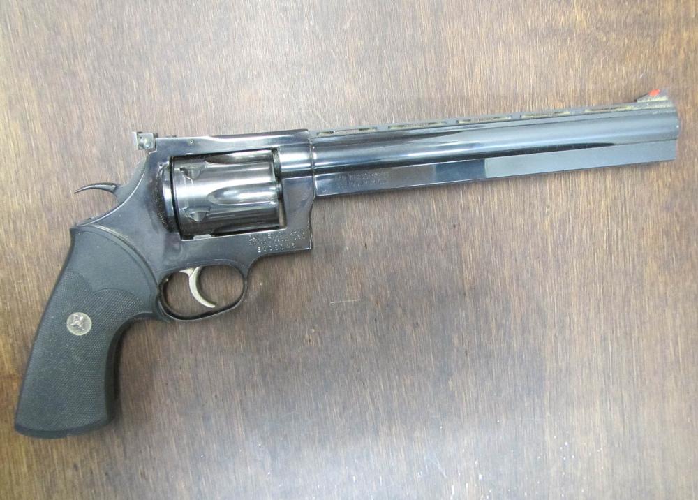 DAN WESSON MODEL 40 DOUBLE ACTION