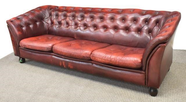 DANISH BUTTON-TUFTED OXBLOOD