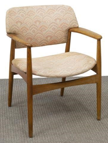 DANISH MID-CENTURY FRITZ HANSEN