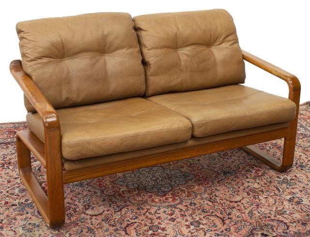 DANISH MID-CENTURY MODERN 2-SEAT
