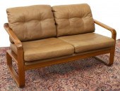 DANISH MID-CENTURY MODERN 2-SE