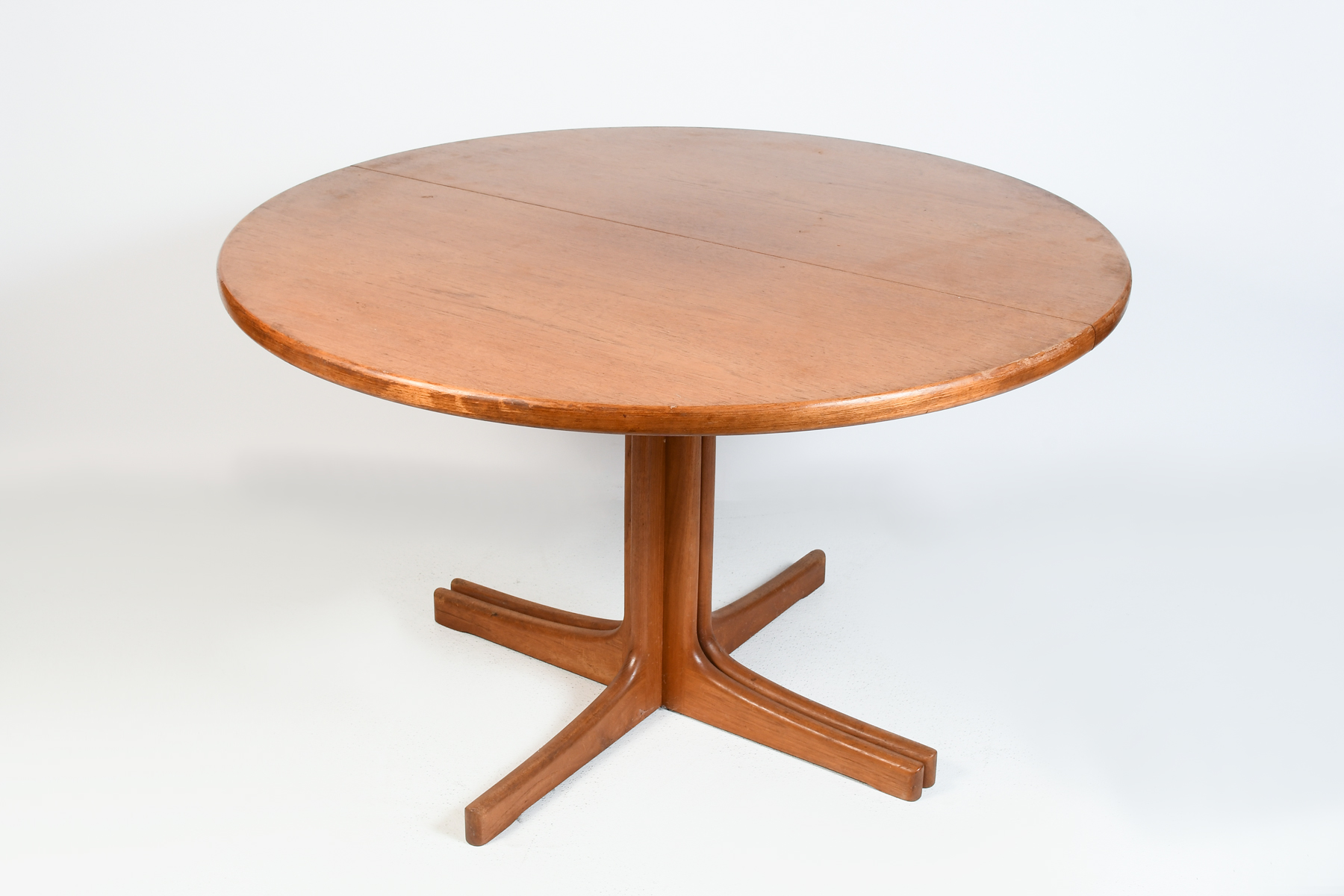 DANISH MID-CENTURY MODERN BRUKSBO