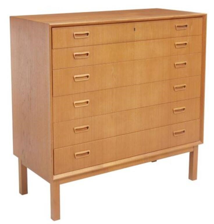 DANISH MID-CENTURY MODERN TEAK