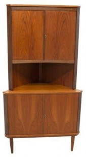 DANISH MID-CENTURY MODERN TEAK