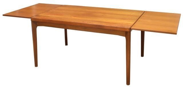 DANISH MID-CENTURY TEAK DRAW-LEAF