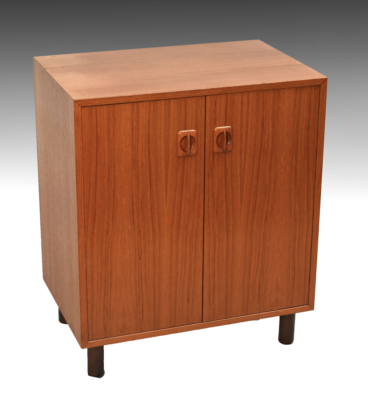 DANISH MOBLER MID-CENTURY STAND: