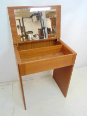 DANISH MODERN MID CENTURY LIFT