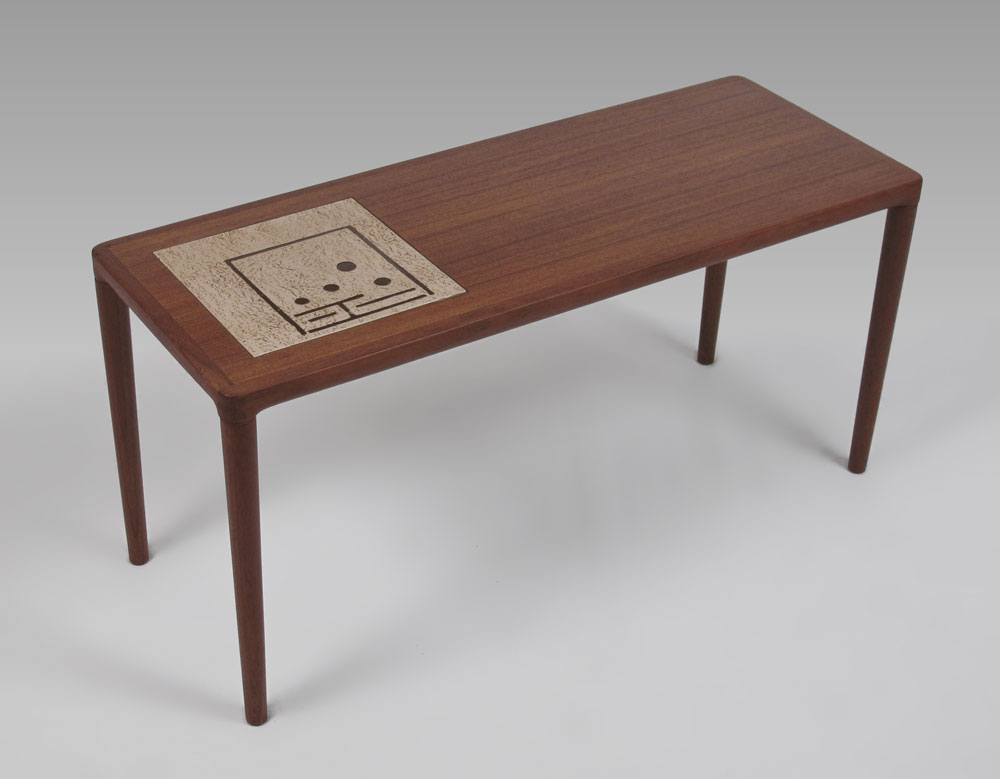 DANISH MODERN TEAK COFFEE TABLE: