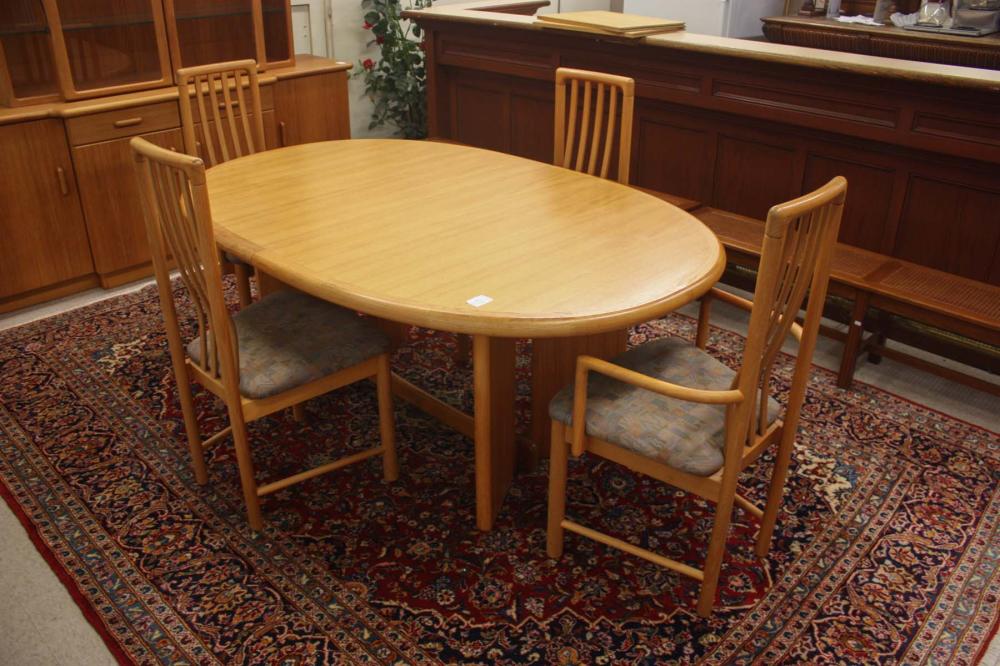 DANISH MODERN TEAK DINING TABLE AND