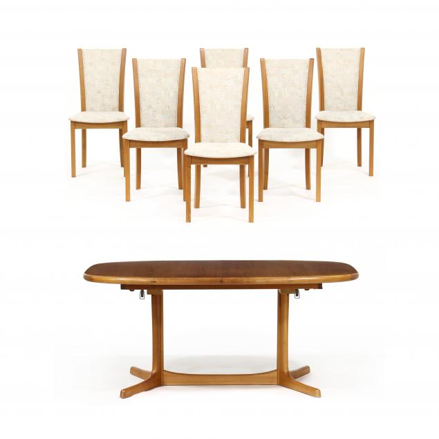 DANISH MODERN TEAK DINING TABLE AND
