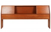 DANISH MODERN TEAK KING-SIZE H