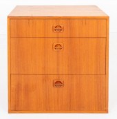 DANISH MODERN WALNUT VENEER NI