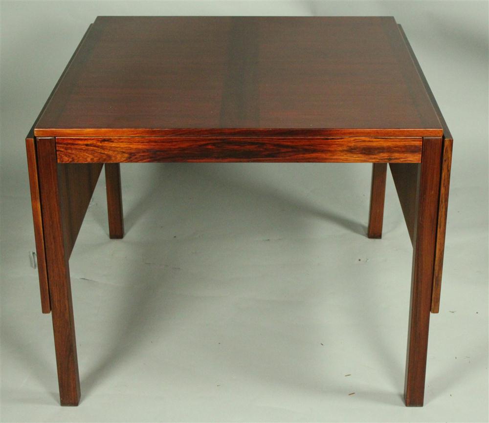 DANISH ROSEWOOD DROP LEAF DINIG