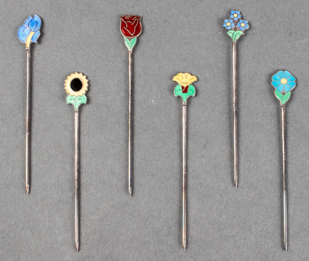 DANISH SILVER & ENAMEL HORS