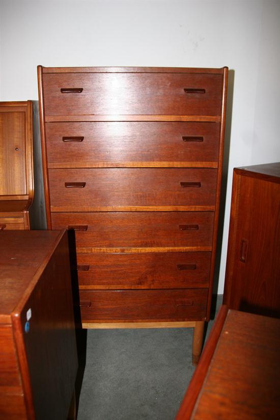 DANISH SIX-DRAWER TEAKWOOD CHEST. -