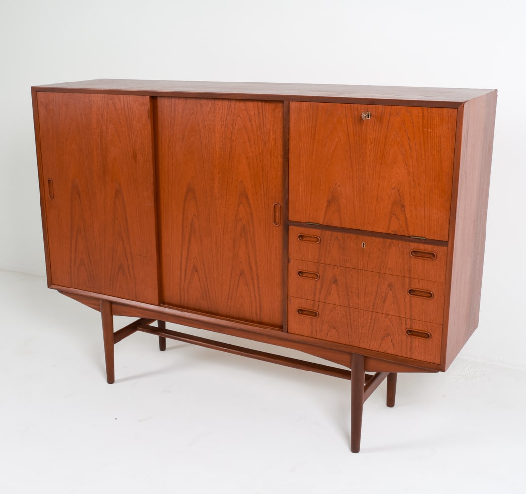 DANISH TEAK HIGHBOARD CABINET C.