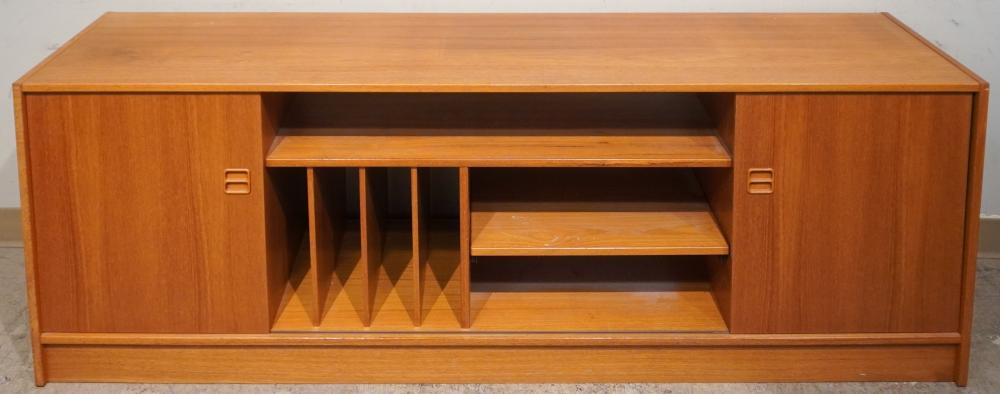 DANISH TEAK MID-CENTURY MODERN SIDE