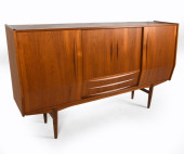 DANISH TEAK SIDEBOARD W/ DRYBA