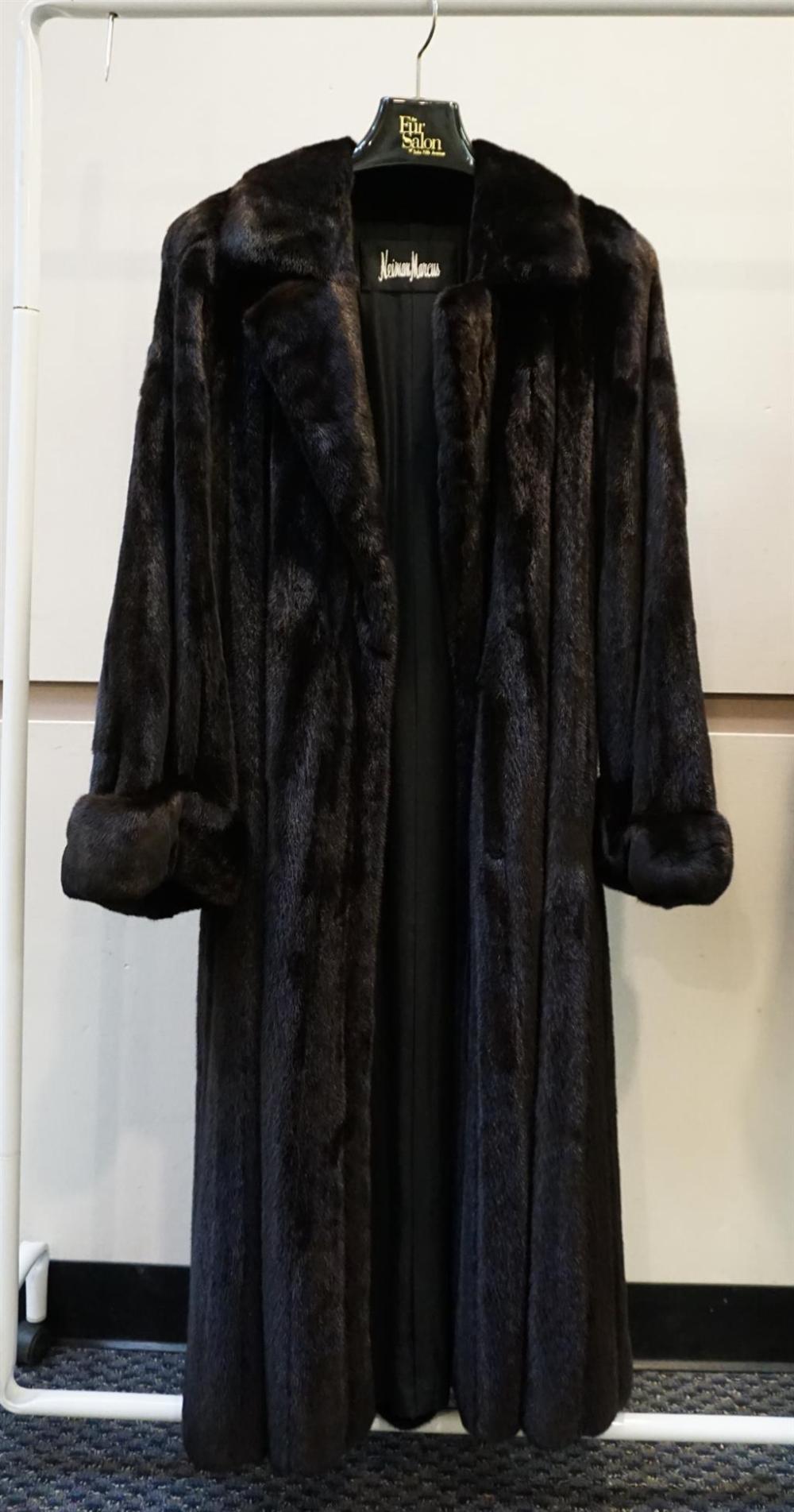DARK BROWN RANCH MINK FULL LENGTH