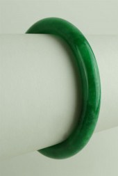 DARK GREEN JADE BANGLE BRACELE