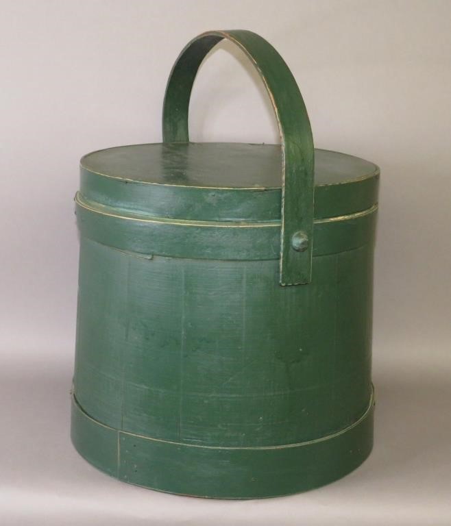 DARK GREEN PAINTED SOFTWOOD