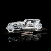 DAUM CRYSTAL SCULPTURE + BASE,