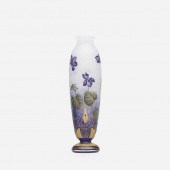 Daum. early vase with gentians