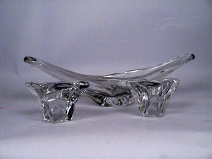 DAUM  (french)  Elongated crystal