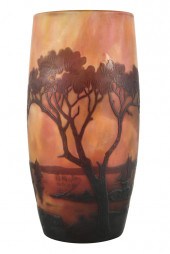 DAUM NANCY: CAMEO GLASS SCENIC