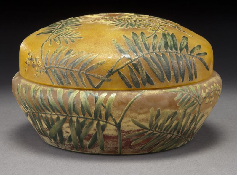 Daum Nancy enameled cameo glass