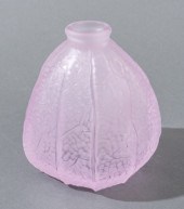 DAUM PATE DE CRISTAL LEAF FORM