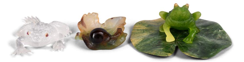 DAUM PATE-DE-VERRE FROG PAPERWEIGHT