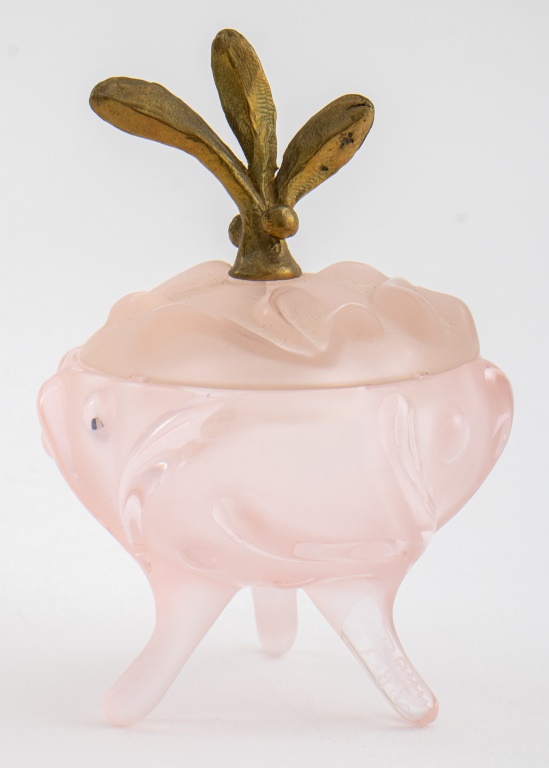 DAUM PINK FROSTED GLASS TRINKET BOX