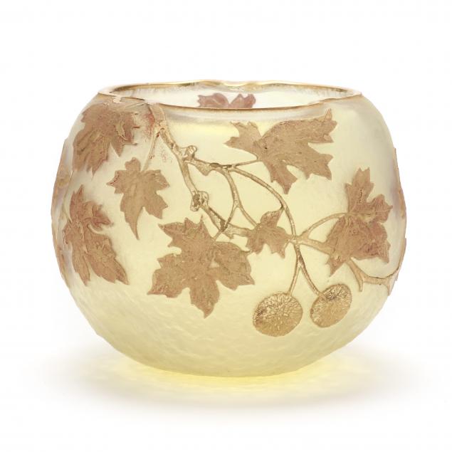 DAUM, SWEET GUM TREE CAMEO GLASS