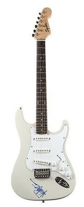 DAVE MATTHEWS SIGNED GUITAR.Da