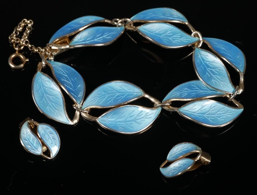 DAVID ANDERSEN ENAMEL LEAF BRACELET