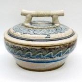 DAVID NORTON CERAMIC VEGETABLE