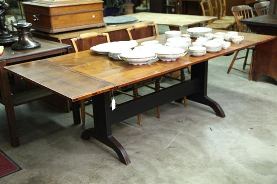 DAVID T. SMITH TRESTLE TABLE. Curly