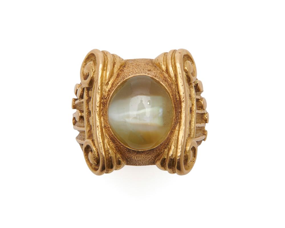 DAVID WEBB 18K GOLD AND CAT'S EYE