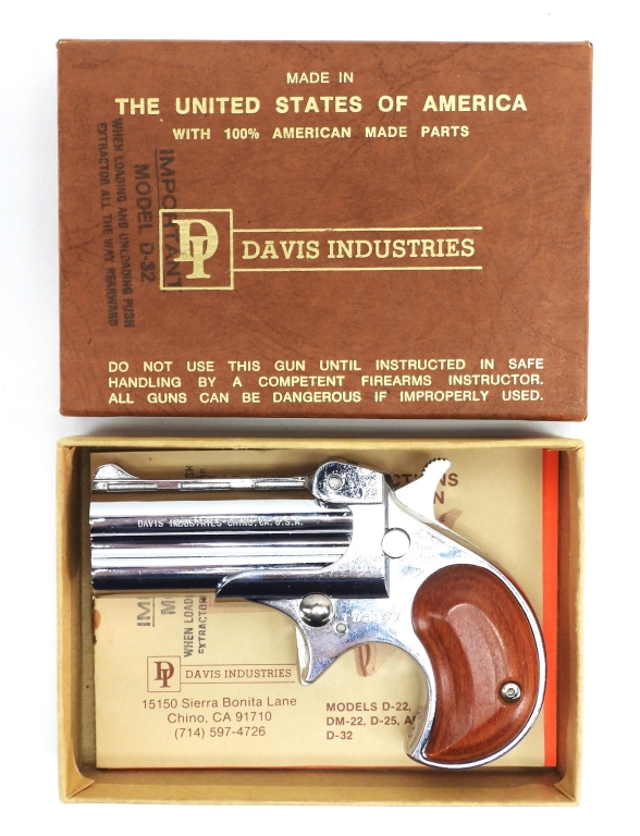 DAVIS INDUSTRIES D-32 DERRINGER