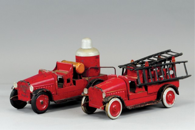 DAYTON FIRE PUMPER AND LADDER TRUCK