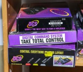 DCS BY MTH ELECTRIC TRAINS CON