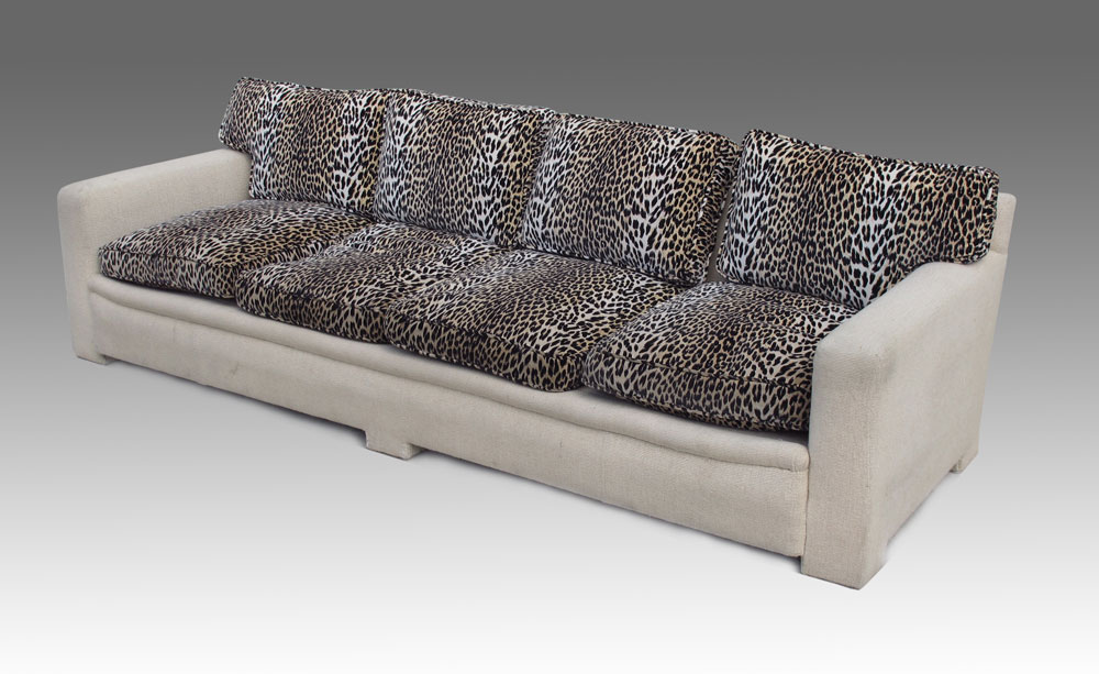 DE ANGELIS CUSTOM SOFA: Custom made