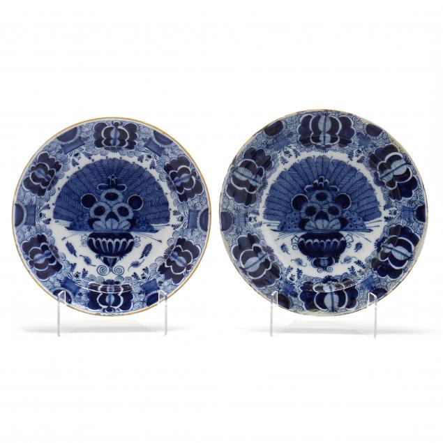 DE KLAUW  A NEAR PAIR OF DUTCH