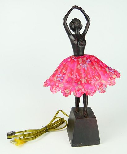 DECO LADY STYLE TABLE