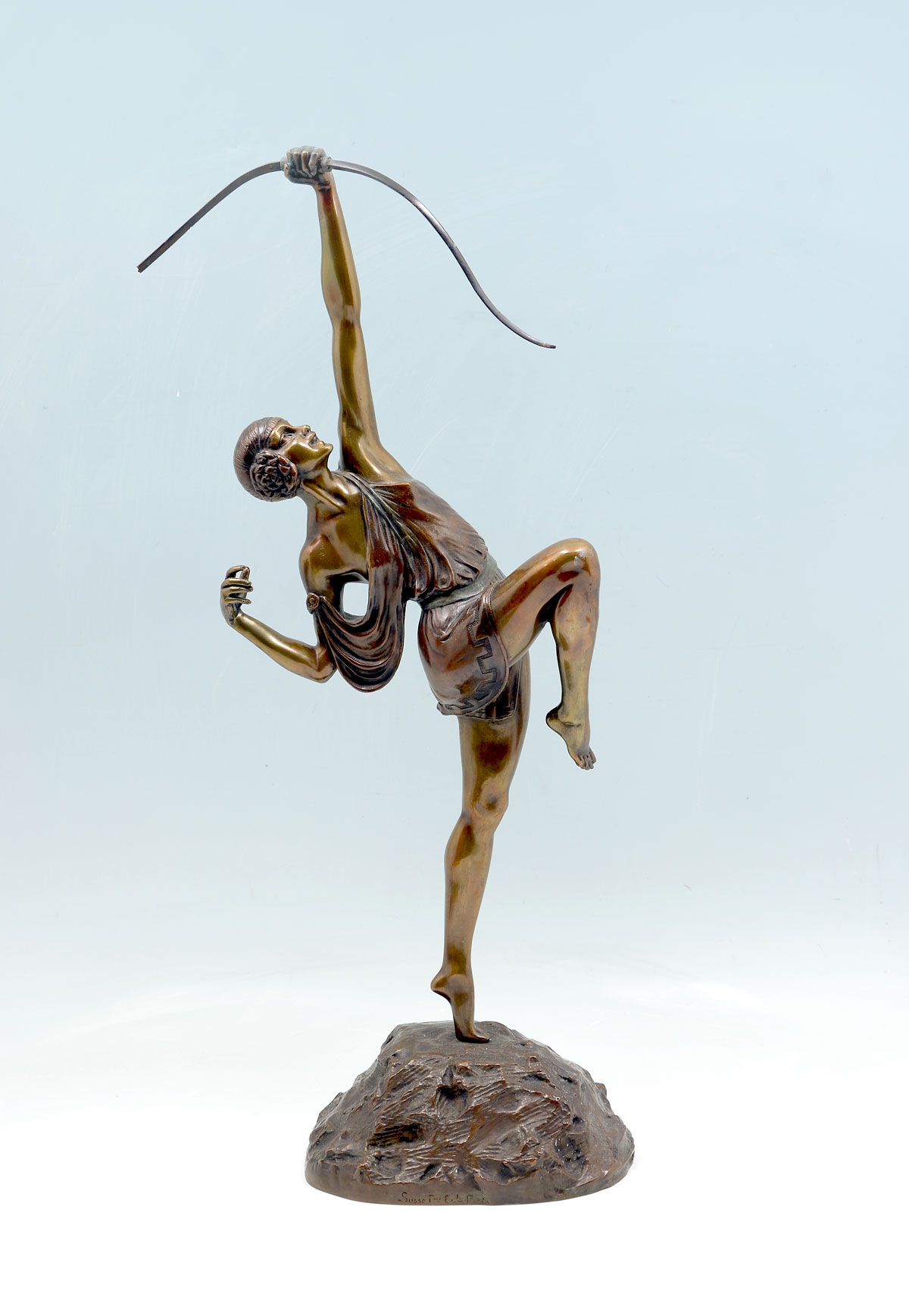 DECO STYLE FEMALE BRONZE ARCHER: