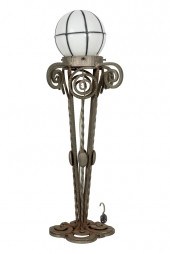 DECO STYLE TABLE LAMPwith deta