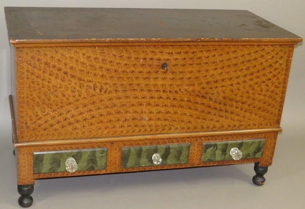 DECORATED BLANKET CHESTca. 1835;