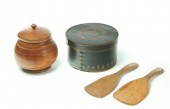 DECORATED BOX  BUTTER PADDLES