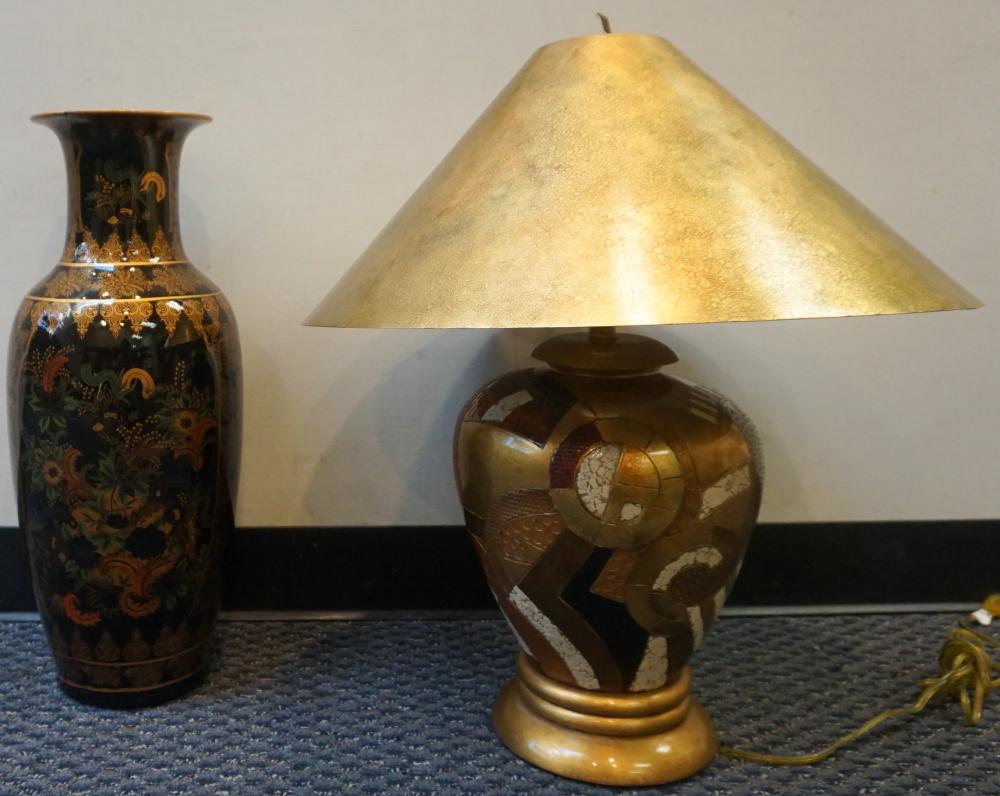 DECORATED CERAMIC TABLE LAMP AND